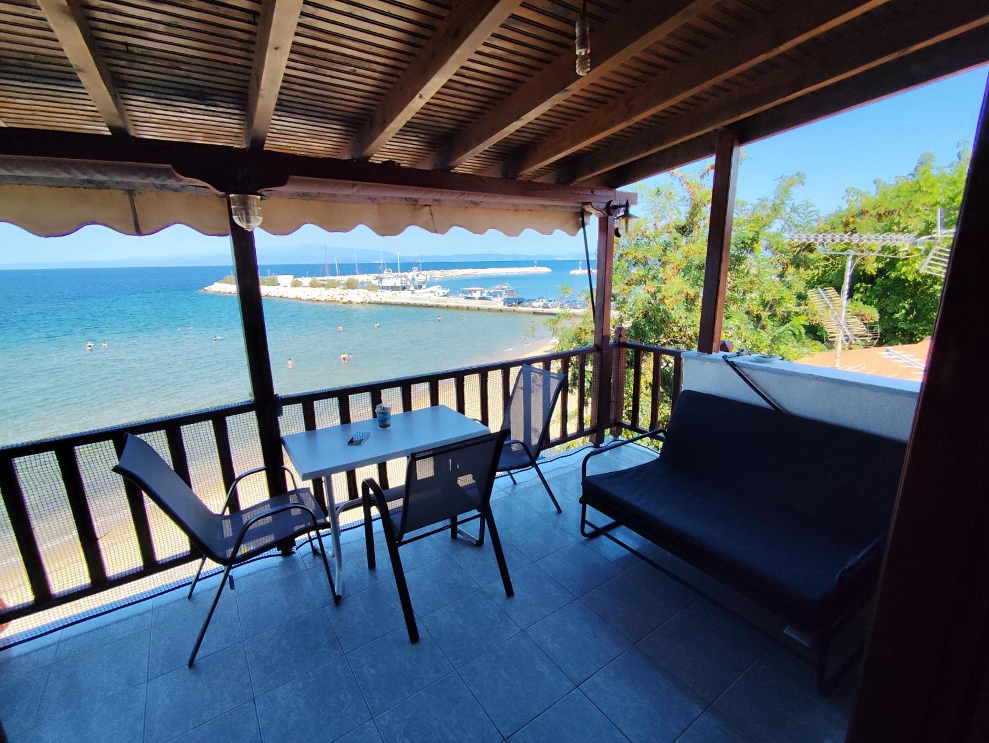 Beachfront Apartment Thassos Skala Kallirakhis Exterior photo